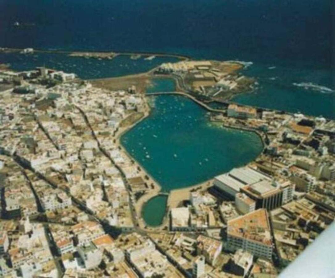 Las 3 Palmeras De Arrecife Exterior photo